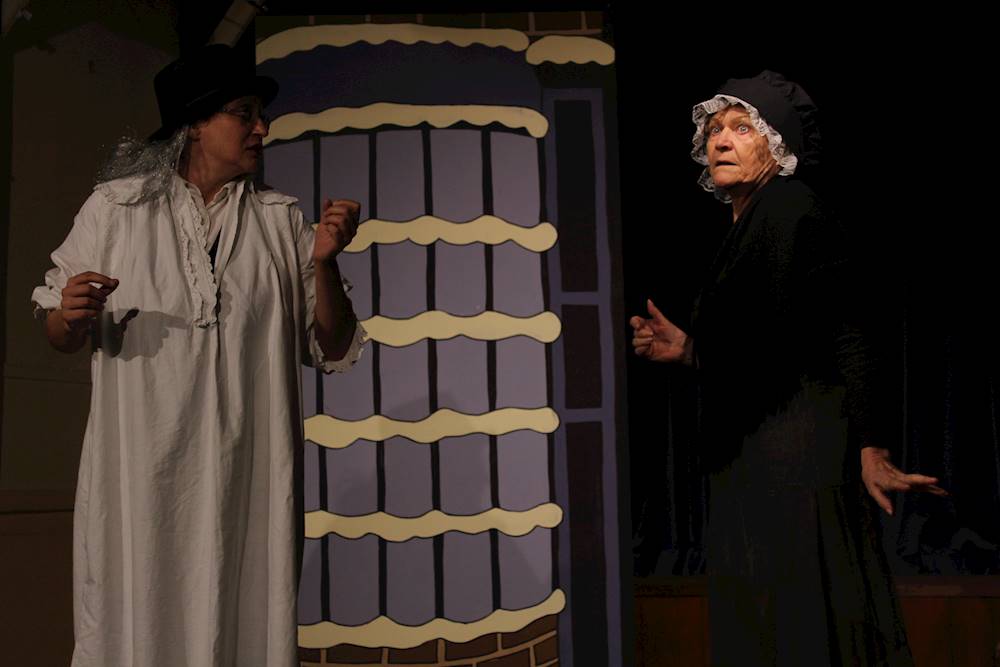 Suzanne Smith as Thelma and Sue Hay as Felicity in Farndale Avenue ... Christmas Carol (2018).
